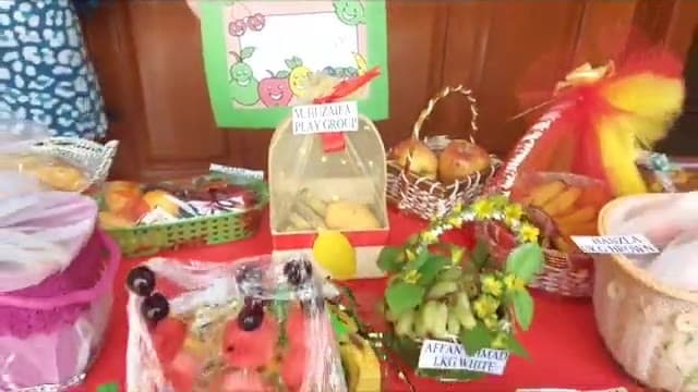 Fruit Day